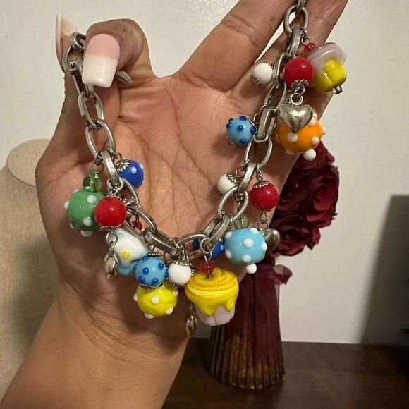 Gorgeous multicolored charm glass bracelet , with cupcakes, and mushrooms beads - Picture 3 of 5